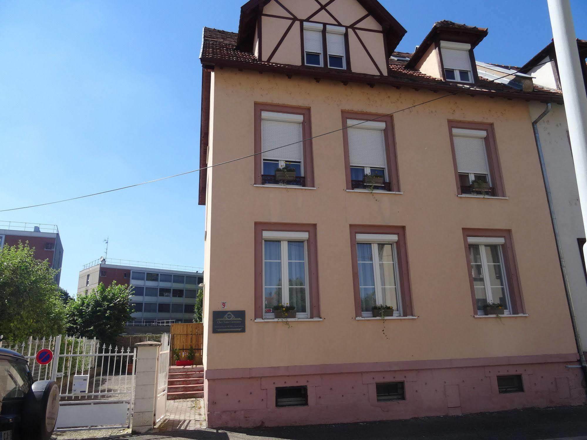 Residence Chez Tante Germaine Strasbourg Exteriör bild